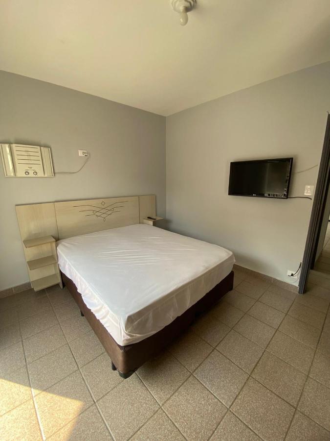 Apartamento Com Estacionamento, Wi-Fi, Ar Condicionado A 300 Metros Da Praia Da Enseada No Guaruja. Exteriér fotografie
