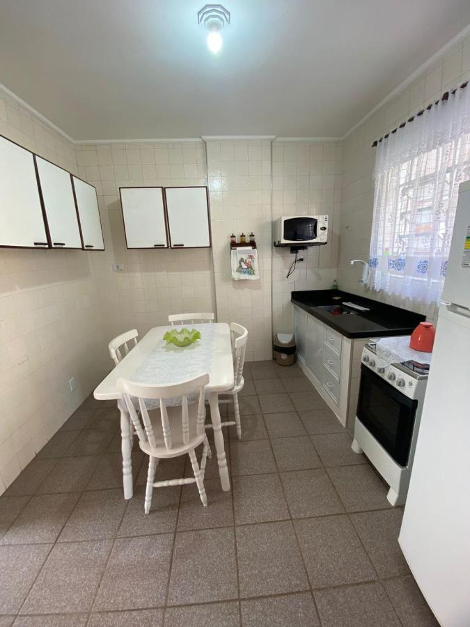 Apartamento Com Estacionamento, Wi-Fi, Ar Condicionado A 300 Metros Da Praia Da Enseada No Guaruja. Exteriér fotografie
