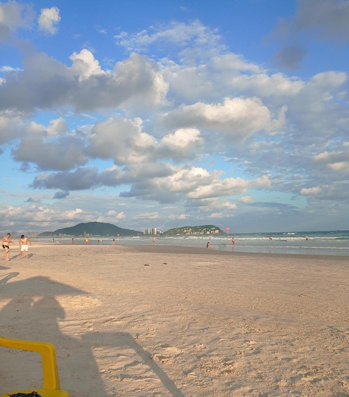 Apartamento Com Estacionamento, Wi-Fi, Ar Condicionado A 300 Metros Da Praia Da Enseada No Guaruja. Exteriér fotografie